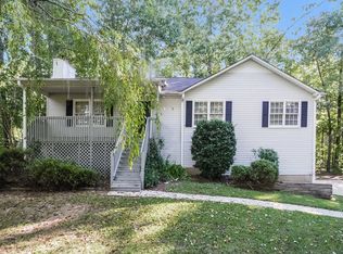 286 Sweetwater Cir, Powder Springs, GA 30127