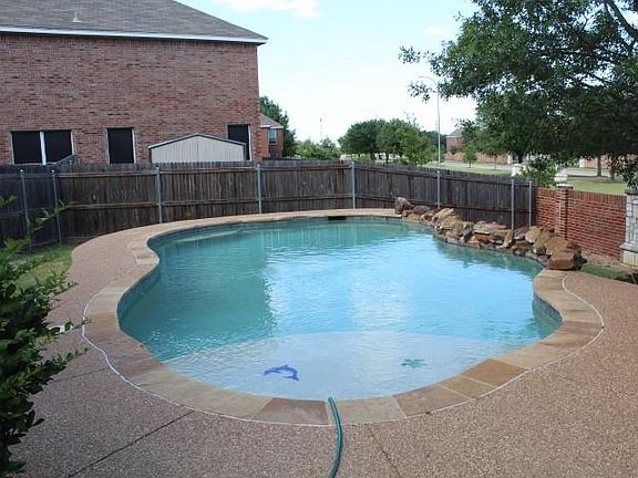 inground gunite pool