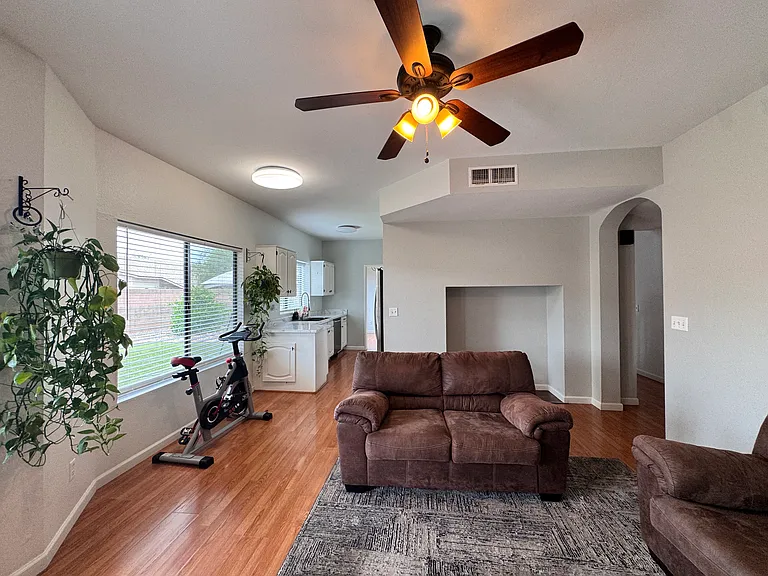 2631 W Camino Del Medrano — Photo 23