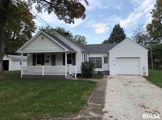 1844 Plum St, Jacksonville, IL 62650