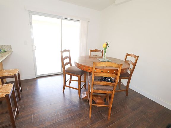 5th image of 9490 Calle Escorial