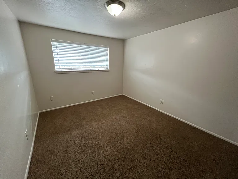 197 W 290 N #197 — Photo 8