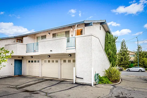1576 Hollenbeck Ave Photo 1
