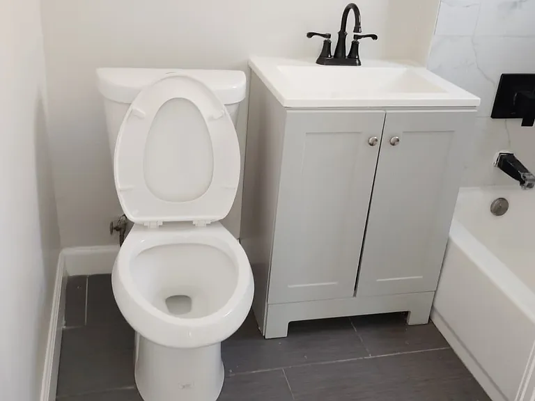 14 Rosa Parks Blvd #3 — Photo 2