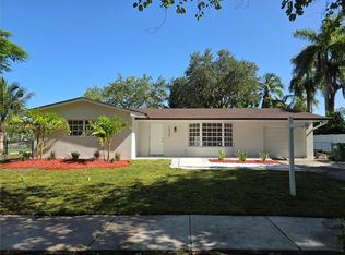 13920 Kendale Lakes Blvd, Miami, FL 33183