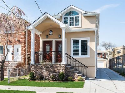 15129 17th Rd, Flushing, NY, 11357