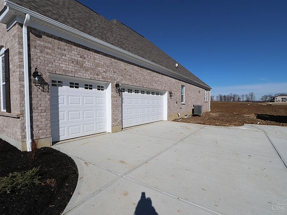 5th image of 6332 Daybreak Way #33