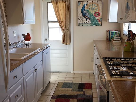 2nd image of 5971 Terrace Park Dr N Unit 201