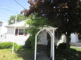50 Slade St, Pawtucket, RI 02861