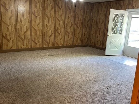 5th image of 39 Alpine Dr