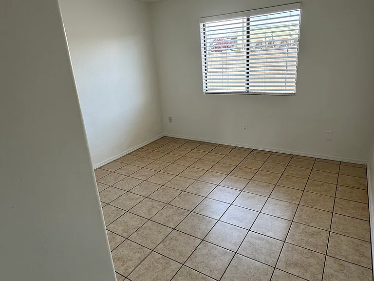 8440 E Greg Ct #B — Photo 14