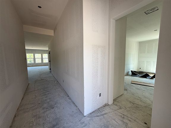 3rd image of 281 Zebrastone Way