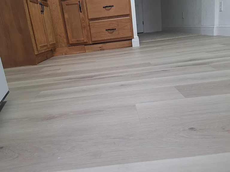 2817 Touraine Ave #B — Photo 3