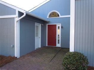 189 Pembrooke Ridge Ct, Advance, NC 27006