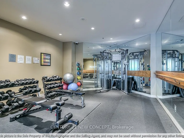 16 Harrison Garden Blvd #2506 — Photo 23