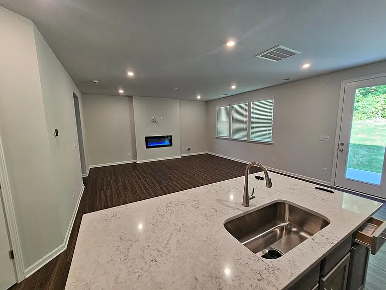 2109 Strawberry Patch St — Photo 37