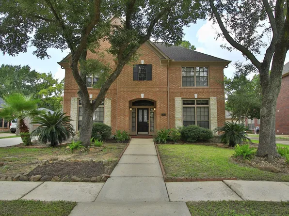 13618 Shadow Falls Ct, Houston, TX 77059