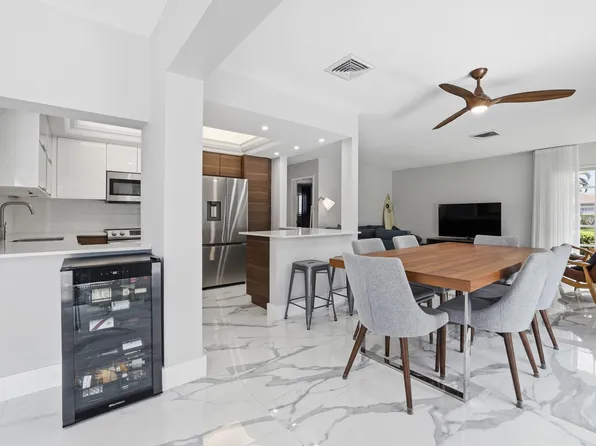 103 Villa Circle, Atlantis, FL 33462