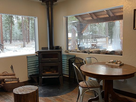5th image of 142 Hollopeter Rd