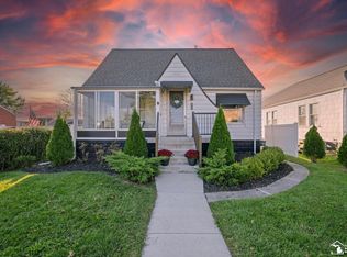 2846 William R St, Trenton, MI 48183