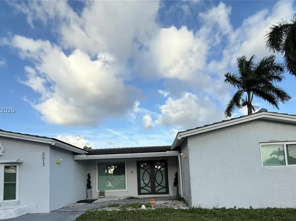 3617 Bahama Dr, Miramar, FL 33023