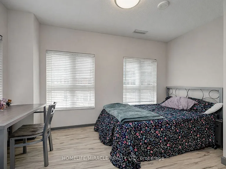 258 Sunview St #229 — Photo 19