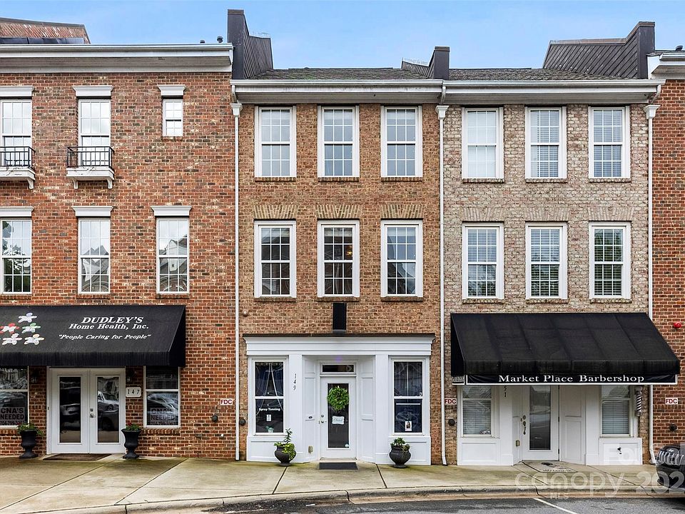 1st image of 149 Marketplace Ave