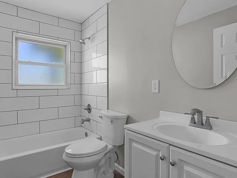 531 Donna Dr — Photo 4