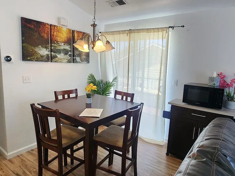 4190 Hillside Ct — Photo 6
