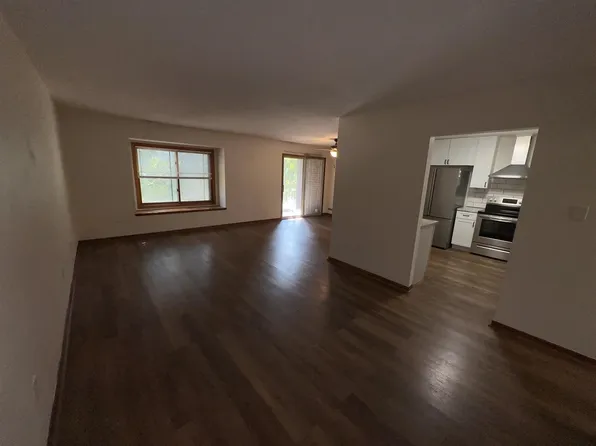 4517 Woodland Ave Unit 3, West Des Moines, IA 50266