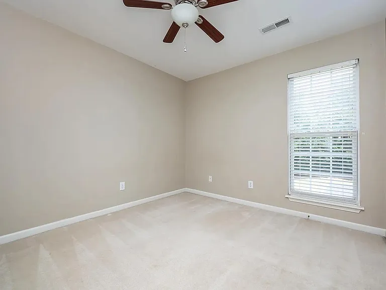 510 Bayberry Ridge Ct — Photo 11