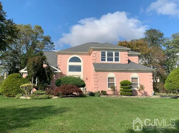 21 Addington Ct, East Brunswick, NJ 08816