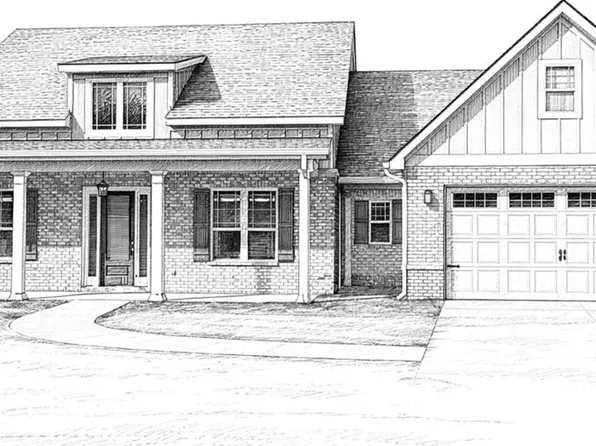 327 Woodstream Dr, Columbus, GA 31904