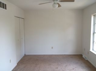 9 Lamplighter Ln, Dover, DE 19904