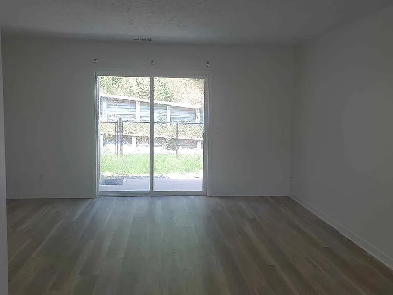 3835-3906 Vale Dr — Photo 69
