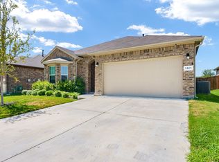 1121 Presidio Ln, Weatherford, TX 76087