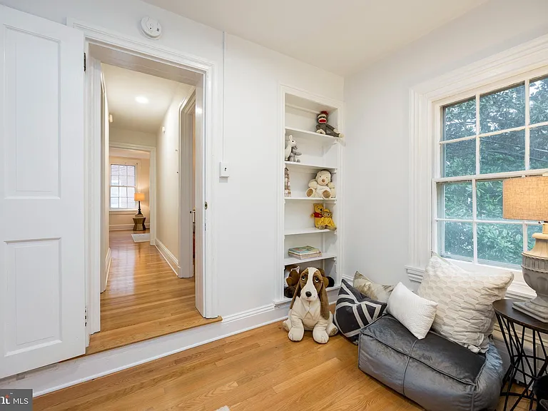 16 W Miner St — Photo 21