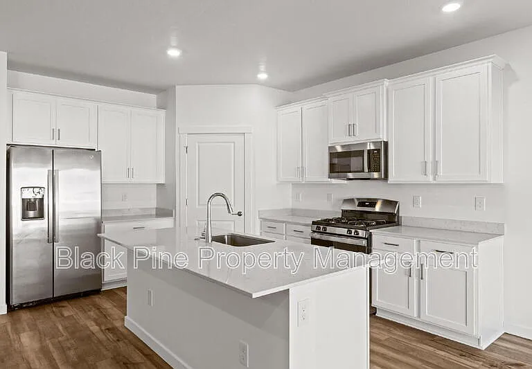 15307 Cloud Crest Ave — Photo 4