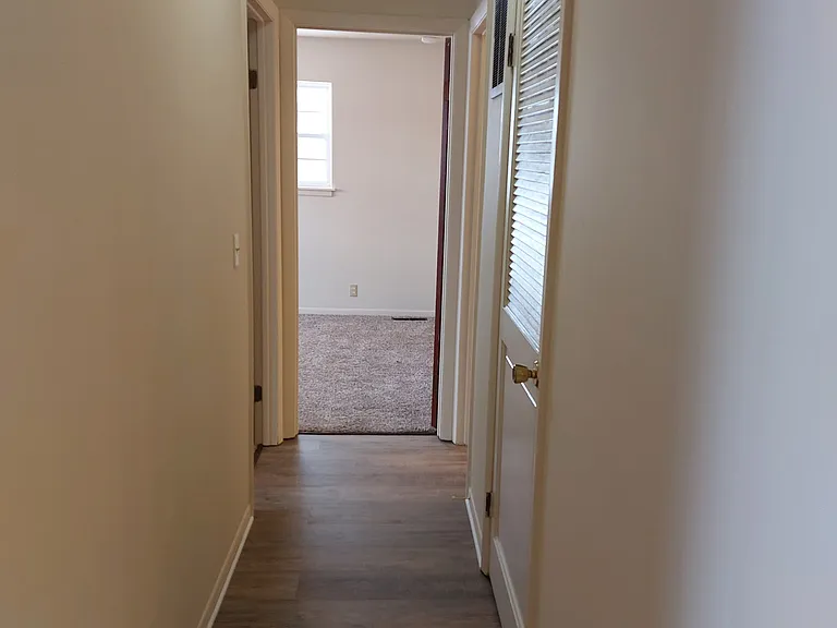 Village West Apartments — Photo 31