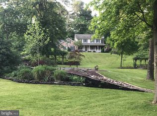 695 Ymca Dr, New Cumberland, PA 17070