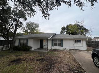 401 Walton Dr, College Station, TX 77840