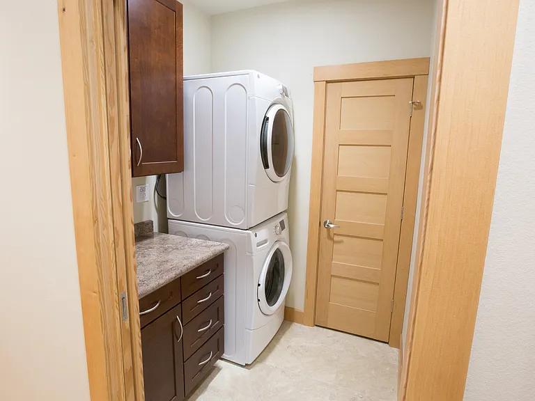 2625 Dearborn Ave #301 — Photo 7