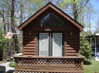 119 Windsor Ave, Cosby, TN 37722