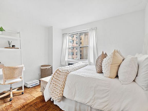 4th image of 340 E 80th St APT 14L