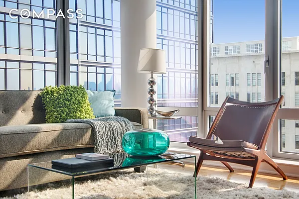 Rented by Compass | media 28