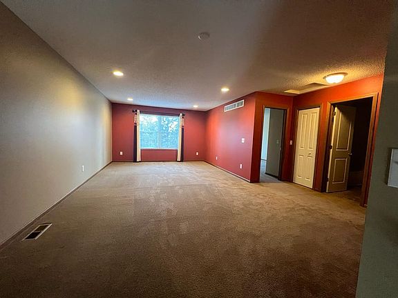4th image of 10757 Falling Water Ln Unit B