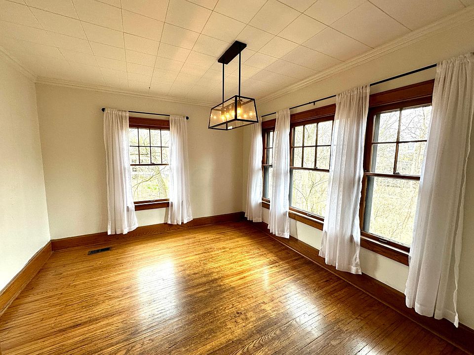 235 Walhalla Rd, Columbus, OH 43202 MLS 223000238 Zillow