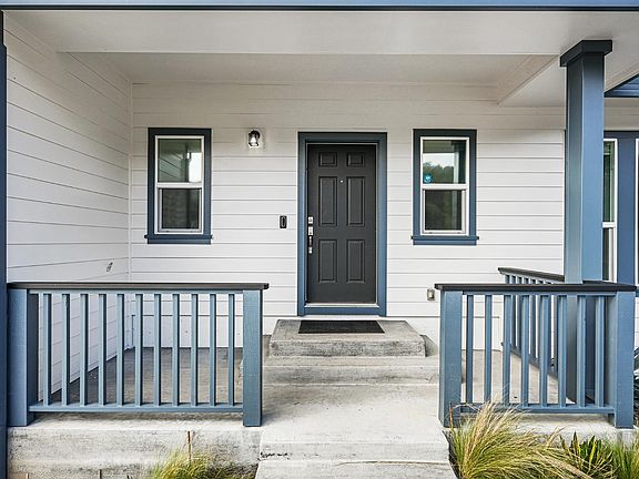 4th image of 3637 Aaron Drive