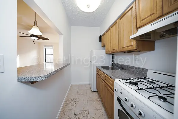 Rented by Sterling Realty Solution Inc | media 19