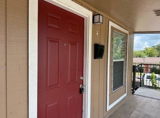 514 Houston St APT 4, Rosenberg, TX 77471